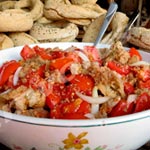 2 Συνταγές: ΚΡΙΘΙΝΕΣ ΚΟΥΛΟΥΡΕΣ κ ΣΑΛΑΤΑ: Ότι πιο νόστιμο και υγιεινό για να συνοδεύεται τις σαλάτες σας, το τυράκι σας και άλλα… Σαλάτα κρίθινες κουλούρες