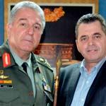 Εθιμοτυπική επίσκεψη του νέου διοικητού της ΙΜΠ, Υποστρατήγου Σίμου Χρήστου, στον αντιπεριφερειάρχη Ημαθίας Κώστα Καλαϊτζίδη