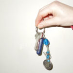 Βρέθηκαν κλειδιά στον αύλειο χώρο του Δημοτικού Αμφιθεάτρου.