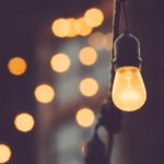 Νέο πρόγραμμα κατ’ οίκον εξοικονόμησης ηλεκτρικής ενέργειας δρομολογεί το υπουργείο Περιβάλλοντος