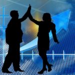 Αναμορφώνεται η νομοθεσία για το ηλεκτρονικό εμπόριο και την προστασία του καταναλωτή