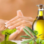 Ελαιόλαδο: Το υγρό χρυσάφι θεραπεύει το δέρμα σας, συνταγές για καθαρό πρόσωπο! Ελαιόλαδο: Το υγρό χρυσάφι θεραπεύει το δέρμα σας