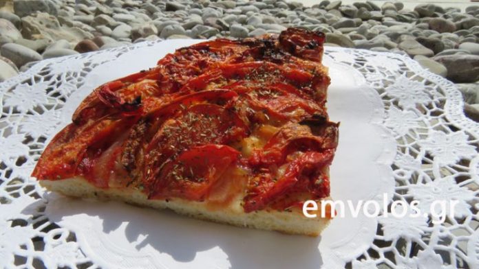 Λαδένια, η πρώιμη πίτσα