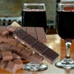 Life: Κόκκινο κρασί μέσα σε σοκολάτα; Γιατί όχι – (Συνταγή και οδηγίες)