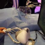 Ρομπότ κάνει επεμβάσεις και αφαιρεί καταρράκτες από τα μάτια