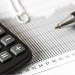 Εγκλωβισμένες είναι χιλιάδες υπερχρεωμένες επιχειρήσεις λόγω «κόκκινων δανείων» και ληξιπρόθεσμων οφειλών