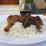 Συνταγή: Αρνάκι γάλακτος γιουβέτσι με ρύζι Αρνάκι γάλακτος γιουβέτσι με ρύζι