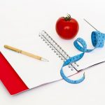 «Σταματήστε να κάνετε δίαιτα, για να αδυνατίσετε» λέει ο σύμβουλος ψυχολογίας της διατροφής Στράτος Λάσπας