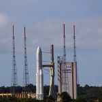 Έτοιμος για εκτόξευση τα μεσάνυχτα ο δορυφόρος Hellas-Sat 3 και Inmarsat