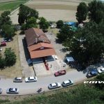 Τρίκαλα Ημαθίας – Δείτε υπέροχα εναέρια πλάνα από το πανηγύρι στο εξωκλήσι της Αγίας Τριάδας – βίντεο – φωτό