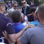 Επεισόδια έξω από το Μέγαρο Μαξίμου λίγο πριν τη συνάντηση Τσίπρα – ΠΟΕ-ΟΤΑ – Δείτε το βίντεο