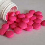 ΗΠΑ: Ο αμερικανικός οργανισμός φαρμάκων ενέκρινε το αντιιικό χάπι της Merck για την COVID-19