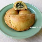 Χορτοτυροπιτάκια κουρού