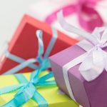 Ιταλία: Μια 40χρονη Ιταλίδα που πέθανε από καρκινο άφησε στην ενός έτους κόρη της 17 δώρα, ένα για κάθε γιορτή γενεθλίων της μέχρι να ενηλικιωθεί