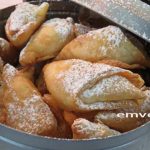 Cooking recipe: Small sweet pies (bougatsakia) with Peach Cream from Meliki – A dreamy taste … of the Macedonian Land.