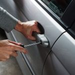 Θεσσαλονίκη: Συνολικά 38 αυτοκίνητα συγκεκριμένης μάρκας κατηγορούνται ότι διέρρηξαν δύο νεαροί