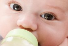Μείωση των γεννήσεων την τελευταία εικοσαετία – Τι λέει ο καθηγητής Δημογραφίας Β. Κοτζαμάνης