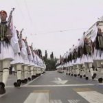 ΕΙΔΗΣΕΙΣ ΣΕ ΒΙΝΤΕΟ: Μεγαλειώδης η στρατιωτική παρέλαση ενώπιον του Προέδρου της Δημοκρατίας