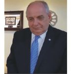 Ανάρτηση του Τέρενς Κουίκ για τη νέα απειλητική επιστολή με «συνημμένη» μια σφαίρα στον υπουργό εξωτερικών Ν. Κοτζιά