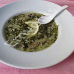 Μαγειρίτσα: η πρωταγωνίστρια του Αναστάσιμου δείπνου κατά του διατροφικού σοκ του Πάσχα