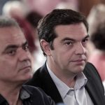 Θα τους σώσουν οι αθρόες ελληνοποιήσεις; – Γράφει ο Νίκος Γ. Σακελλαρόπουλος