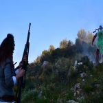 ΕΙΔΗΣΕΙΣ ΣΕ ΒΙΝΤΕΟ: Εκτέλεσαν με δεκάδες καραμπίνες τον προδότη Ιούδα στο Ναύπλιο