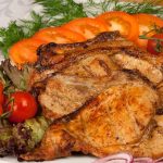 ΕΣΕΕ: Υποχώρηση κατά 1,8% αναμένεται να σημειώσει το συνολικό κόστος του πασχαλινού τραπεζιού σε σχέση με πέρυσι. Αμετάβλητες οι τιμές για το αρνί και το κατσίκι