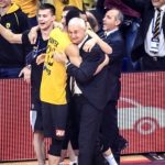 ΕΙΔΗΣΕΙΣ ΣΕ ΒΙΝΤΕΟ: Η «βασίλισσα» στο θρόνο της – Η ΑΕΚ στην κορυφή της Ευρώπης