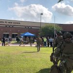 ΗΠΑ – Νέο μακελειό σε σχολείο: Τουλάχιστον δέκα οι νεκροί από τα πυρά μαθητή σε λύκειο της Σάντα Φε στο Τέξας