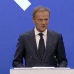Πολωνία: Ο Ντ. Τουσκ προειδοποιεί για τον “θανάσιμο κίνδυνο” μιας αποχώρησης της Πολωνίας από την ΕΕ