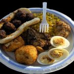 Η ΕΕ θέλει να απαγορεύσει τα πλαστικά πιάτα μιας χρήσης