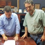 Βέροια: Υπογραφή σύμβασης για σήμανση, στηθαία και κιγκλιδώματα στο οδικό δίκτυο της Π.Ε Ημαθίας