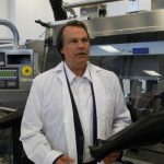 Μονόδρομος για την Ελλάδα η τέταρτη βιομηχανική επανάσταση, λέει ο καθ. Νανοτεχνολίας Στ. Λογοθετίδης. Ξεκινά το 15ο συνέδριο Nanotexnology