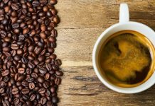 Υγεία: Ασφαλής για την καρδιά η κατανάλωση έως και πέντε φλιτζανιών καφέ την ημέρα