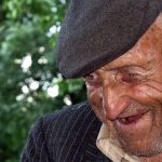 Αν φθάσει κανείς στα 105, μετά η πιθανότητα να πεθάνει, δεν αυξάνει καθόλου!