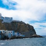 Έπεσε στα βράχια από ύψος 7 μέτρων και σκοτώθηκε 24χρονη στη Νίσυρο