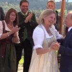 ΕΙΔΗΣΕΙΣ ΣΕ ΒΙΝΤΕΟ: Ο χορός του Πούτιν με την Αυστριακή ΥΠΕΞ