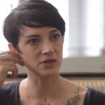 ΕΙΔΗΣΕΙΣ ΣΕ ΒΙΝΤΕΟ: Η φωνή του #MeToo Έιζια Ατζέντο κατηγορείται για σεξουαλική παρενόχληση