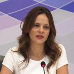 «Το μέτρο της μείωσης του αφορολόγητου το θεωρούμε και αυτό αχρείαστο δημοσιονομικά», τονίζει σε συνέντευξή της η ‘Εφη Αχτσιόγλου