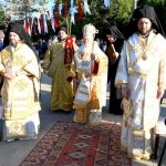 Πατριαρχική Θεία Λειτουργία στην πόλη όπου γεννήθηκε ο Άγιος Νεκτάριος – Φωτο