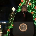 ΕΙΔΗΣΕΙΣ ΣΕ ΒΙΝΤΕΟ: O N. Τραμπ και η Μελάνια φωταγώγησαν το χριστουγεννιάτικο δέντρο