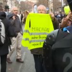 ΕΙΔΗΣΕΙΣ ΣΕ ΒΙΝΤΕΟ: Άτακτη υποχώρηση Μακρόν: Παίρνει πίσω τις αυξήσεις στα καύσιμα