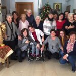 Νάουσα: Στιγμές χαλάρωσης και περιποίησης πρόσφερε το πρωί του Σαββάτου το τμήμα γυναικών της Ευξείνου Λέσχης Χαρίεσσας στους τροφίμους της Μονάδας του Γηροκομείου Νάουσας