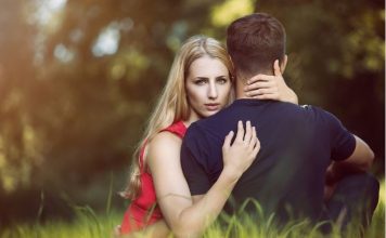 σχεση ζευγαρι