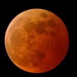 Διάστημα: Επιβεβαιώθηκε η ύπαρξη ψυχρών παγίδων διοξειδίου του άνθρακα στη Σελήνη