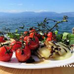 Κοτόπουλο ψητό με φορμαέλα και ντοματάκια