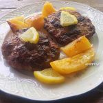 Μπιφτέκια με πατάτες πορτοκαλάτες