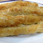 Πανεύκολη πολίτικη τυρόπιτα με πιπεριά