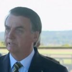 Βραζιλία: Ο πρόεδρος Μπολσονάρου λέει ότι κρύβεται για να κλάψει στην τουαλέτα