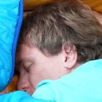 Υγεία: Αυξημένος ο κίνδυνος σοβαρής Covid-19 για τους ανθρώπους με υπνική άπνοια και υποξία στον ύπνο